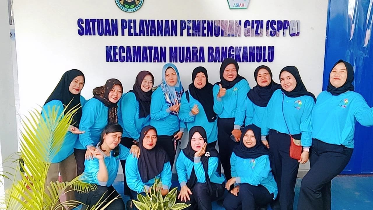 SPPG Muara Bangkahulu Perdana Salurkan MBG untuk 2.815 Pelajar di Kecamatan Muara Bangkahulu