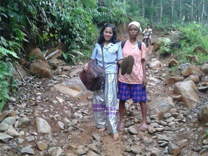 Pengabdian Tanpa Batas, Bidan Desa di Pedalaman Seluma Wakili Provinsi Bengkulu ke Tingkat Nasional 