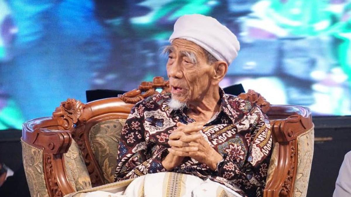 Karomah Mbah Moen, Nomor 3 Mobil Bisa Melaju Tanpa Bahan Bakar