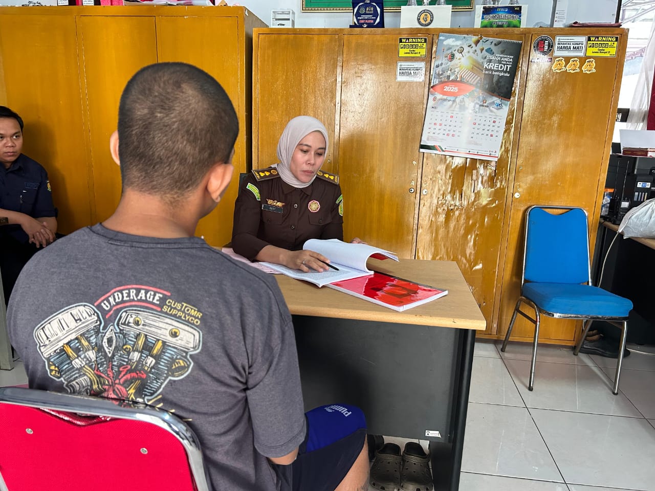 Cabuli Pengunjung Perempuan, Eks Karyawan Karaoke Nama Artis di Bengkulu Ditahan Jaksa