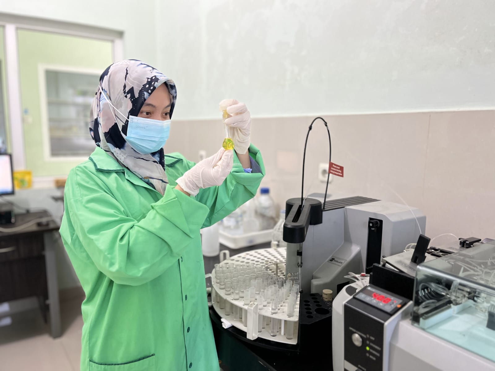 PT Socfin Indonesia Buka Lowongan Kerja untuk Lulusan D3 Analisis, Ini Link Pendaftaran