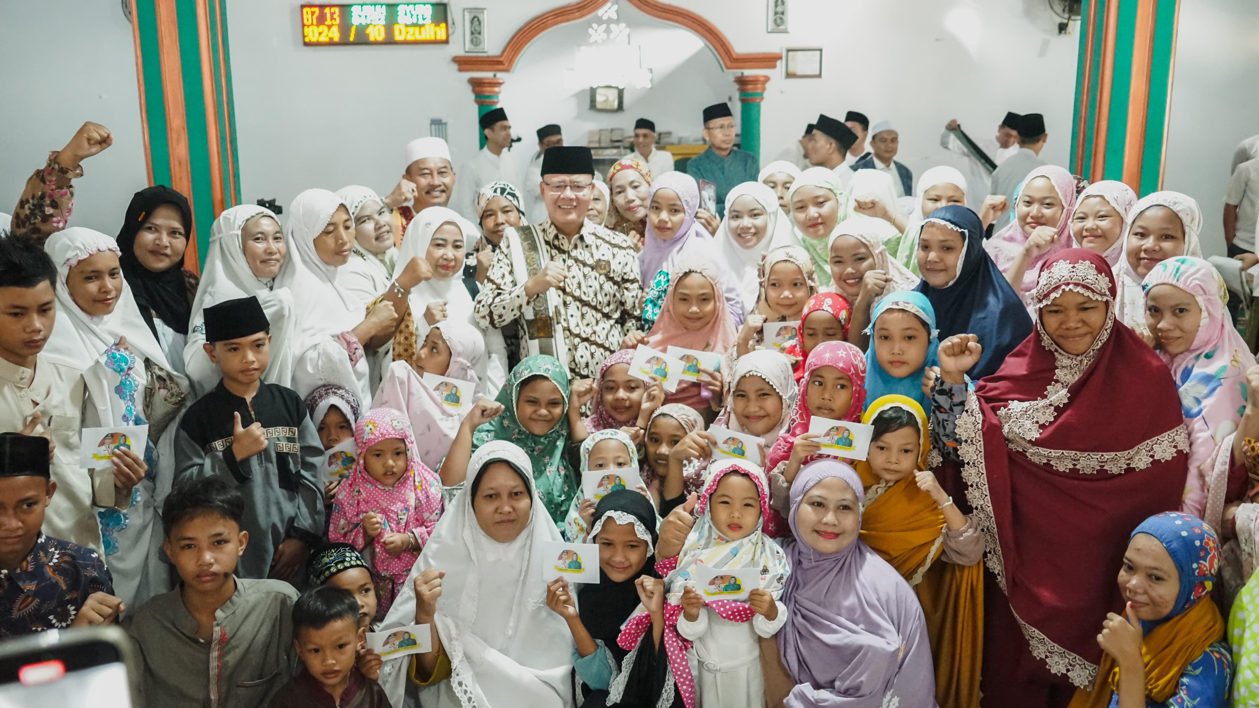 Sholat Idul Adha di Bengkulu Tengah, Gubernur Bengkulu Ajak Umat Muslim Teladani Karakter Nabi Ibrahim AS