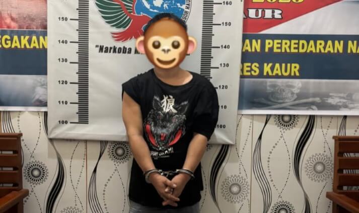Residivis Ditangkap Polisi, Barang Bukti 17 Paket Serbuk Kristal dan 3 Paket Ganja Diamankan