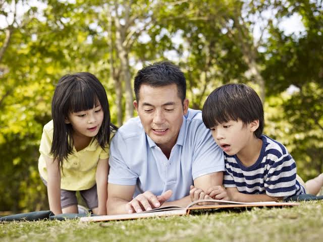 Ini 5 Mitos Pola Asuh Anak dari Sosok Ayah, Harus Ditepis dari Sekarang