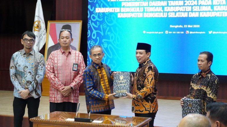 Pemkot Bengkulu Raih Predikat WTP 7 Kali berturut, Wali Kota: Ini Jadi Penyemangat 