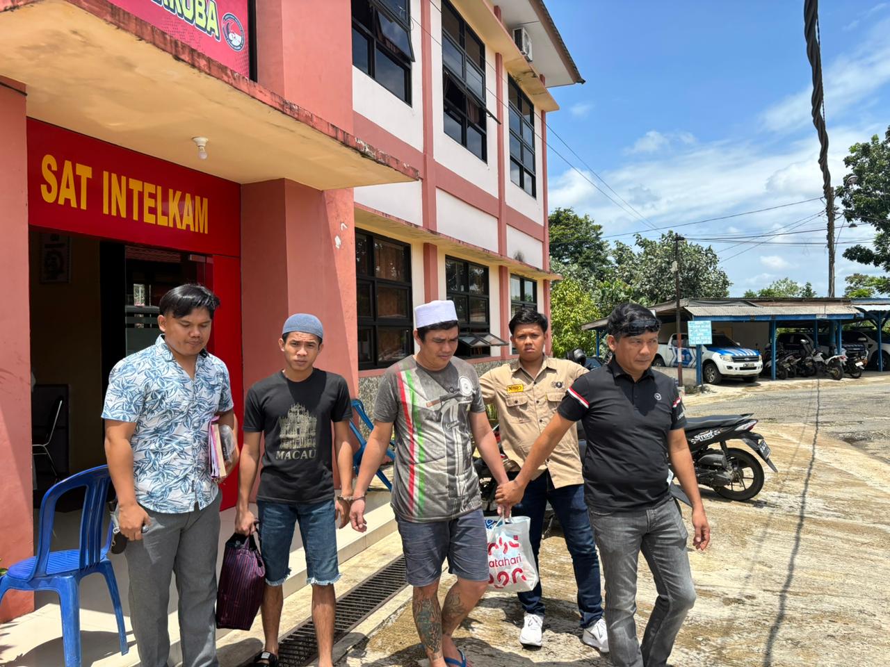 Polres Seluma Serahkan Berkas Perkara, Dua Pengedar Ganja Jadi Tahanan Jaksa