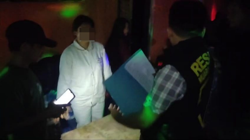 Bulan Puasa, Polisi Pergoki Wanita Malam Lagi Mesra Layani Tamu