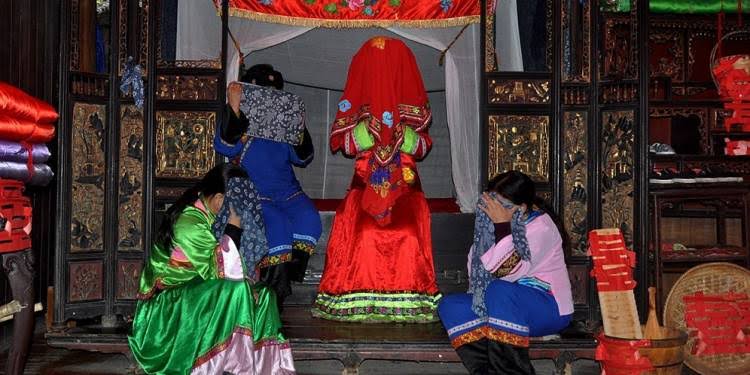 Ritual Aneh Pernikahan, Calon Pengantin Wanita Wajib Menangis Selama Satu Bulan Penuh 