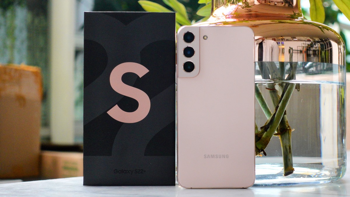 Samsung Galaxy S22+, Punya Chipset Kencang dan Layar Kaya Warna