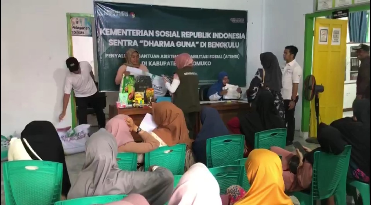 Bansos PKH Tahap IV di Mukomuko Disalurkan, Segini Nominal Uangnya