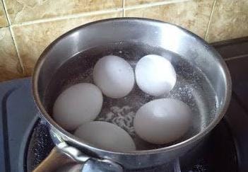 Cara Merebus Telur Bebek Agar Gurih dan Tidak Bau Amis, Tambahkan 3 Bahan Ini Saja