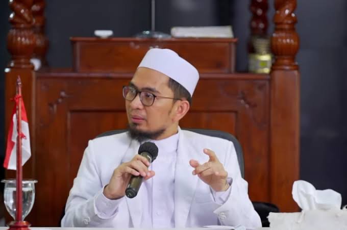 Rajin Berdoa Tapi Tidak terkabul, Ustaz Adi Hidayat Sebut 3 Penyebab Utama Doa Seorang Muslim Ditolak