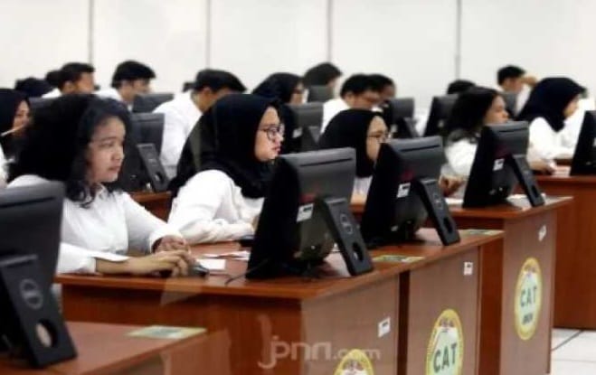 Kerja Sebentar Gaji Rp 5,6 Juta per Bulan, Siap-siap Daftar PNS Part Time yang Kerja Tidak Full di Kantor