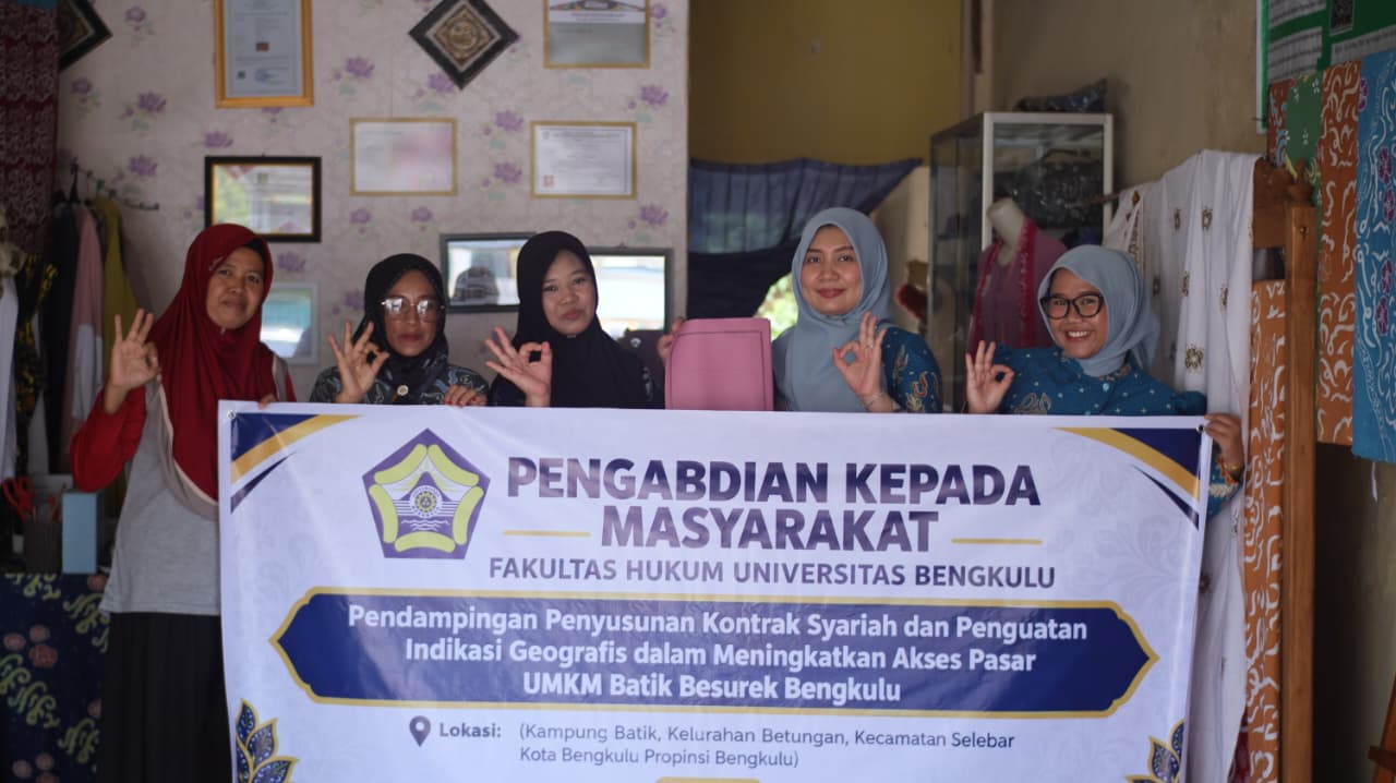 Perkuat Legalitas dan Akses Pasar, Dosen FH UNIB Dampingi Pengrajin Batik Besurek Bengkulu Via Kontrak Syariah