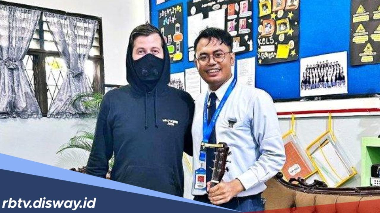 Profil Tri Adinata, Sosok Guru Musik Idola di Medan yang Temani Alan Walker Konser