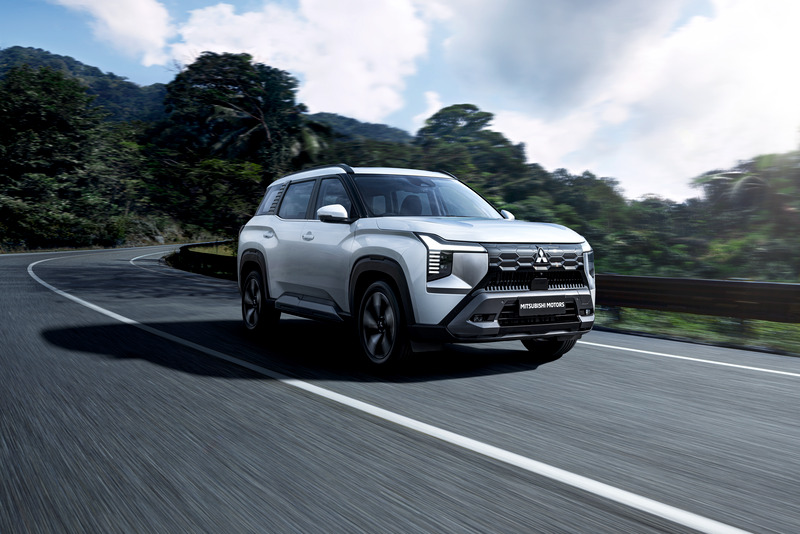 Tampil Gagah dan Mesin Turbo Agresif, Ini Kelebihan Mitsubishi Destinator yang Bikin Tergoda