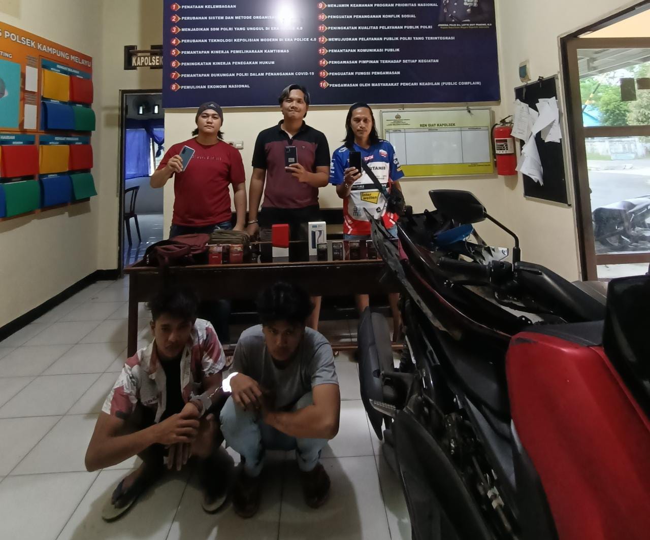 Jual Motor Toke Kopi, 2 Bujang Diterkam Macan Kampung Melayu