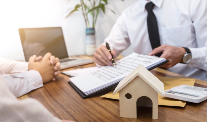 Punya Aplikasi Livin di HP, Begini Cara Ajukan Pinjaman KSM via Livin' & Simulasi Angsuran Kredit Rp250 Juta