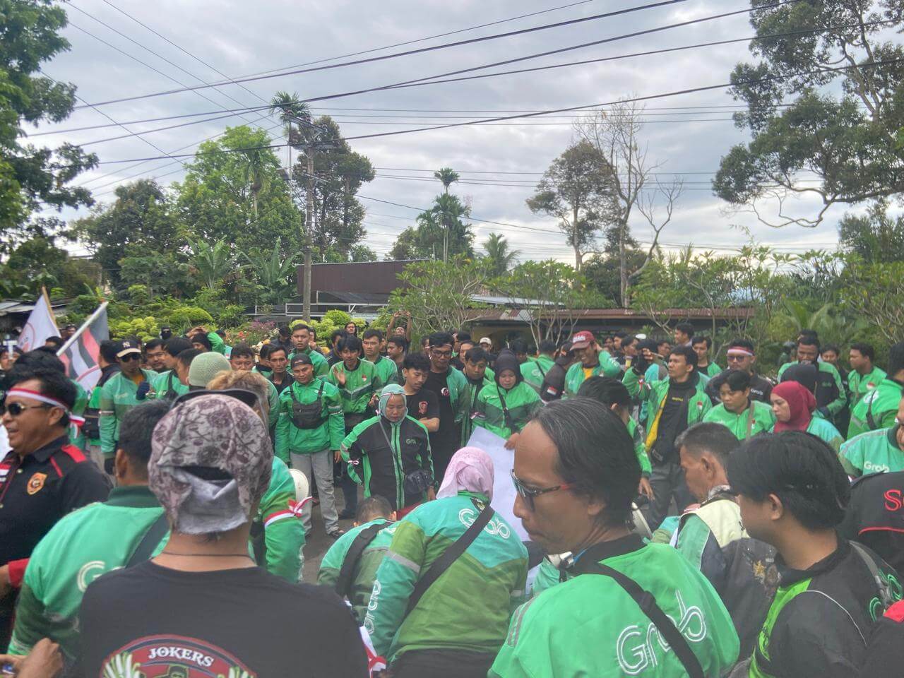 3 Tuntutan Driver Grab Bengkulu saat Aksi Unjuk Rasa di DPRD Kota Bengkulu