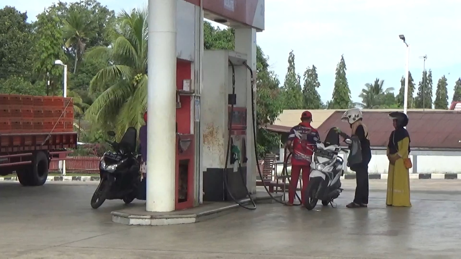 Antrean Kendaraan di SPBU Mulai Terurai, Pertamina Tambah Pasokan Pasokan BBM di Bengkulu Utara