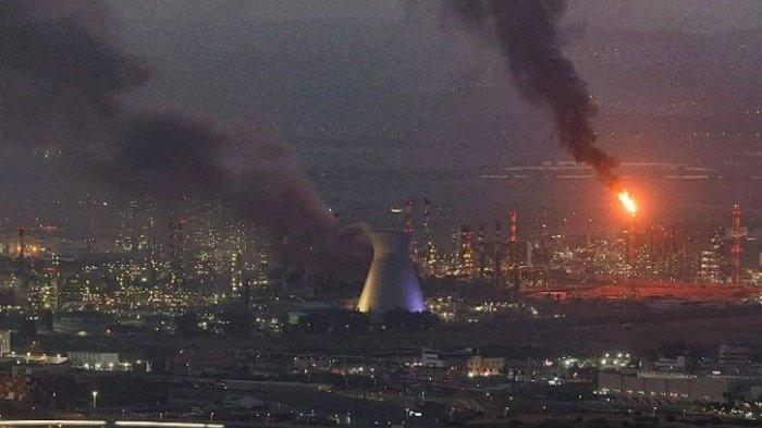 Israel Diambang Kehancuran, Iran Kuasai Langit Israel Terus Kirim Hujan Rudal