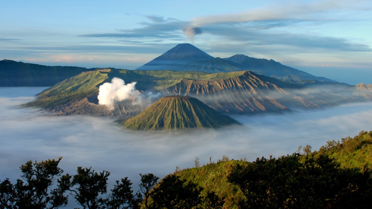 Here are the Top Mountains in Indonesia that are Recommended for Hiking Adventures