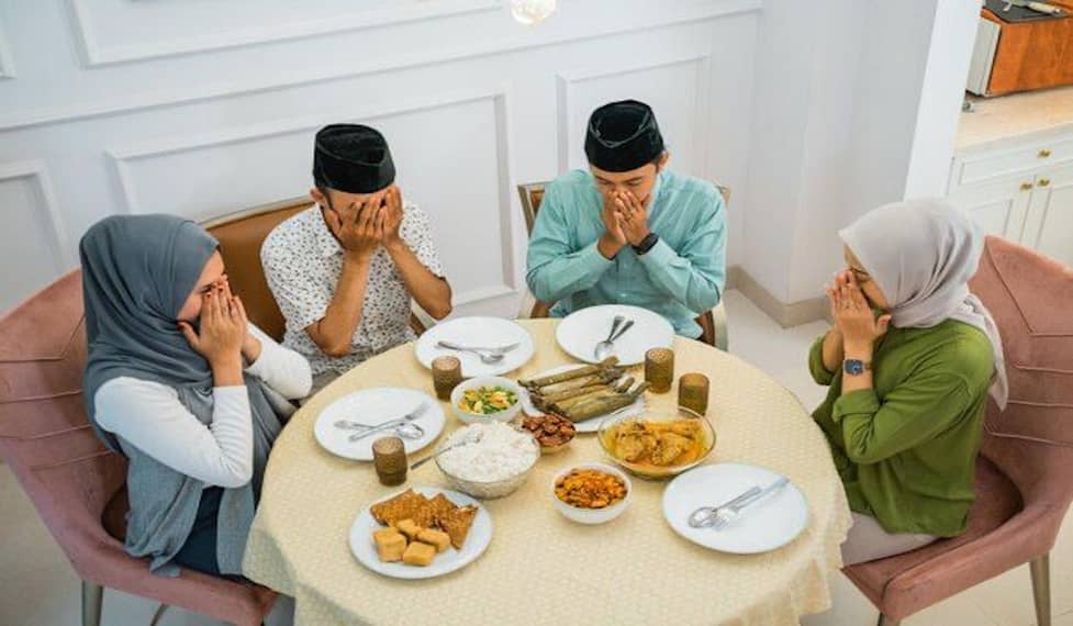 Jadwal Buka Puasa di Wilayah Bengkulu Hari Ini 1 Maret 2026 