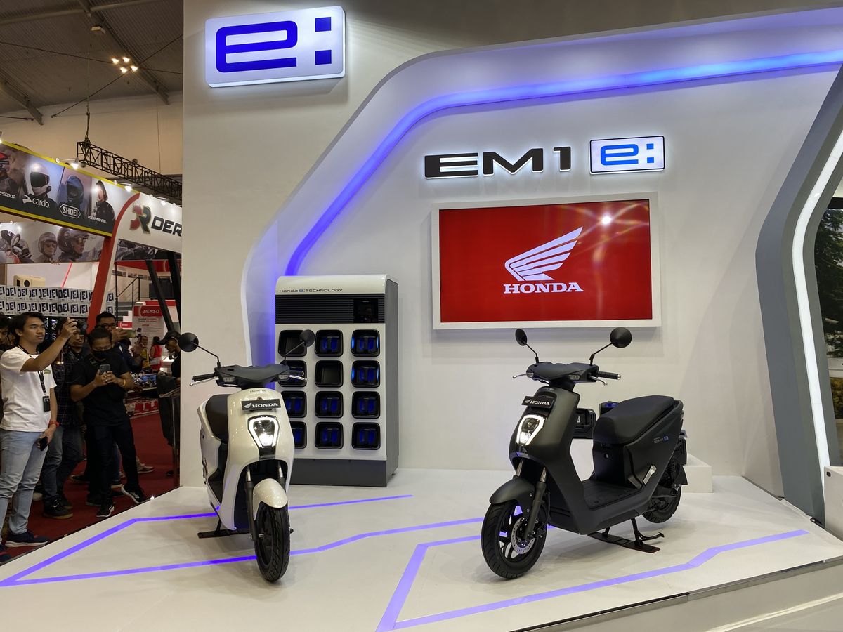 Motor Listrik Honda EM1 e: 2024, Revolusi Terbaru dari Motor Listrik     