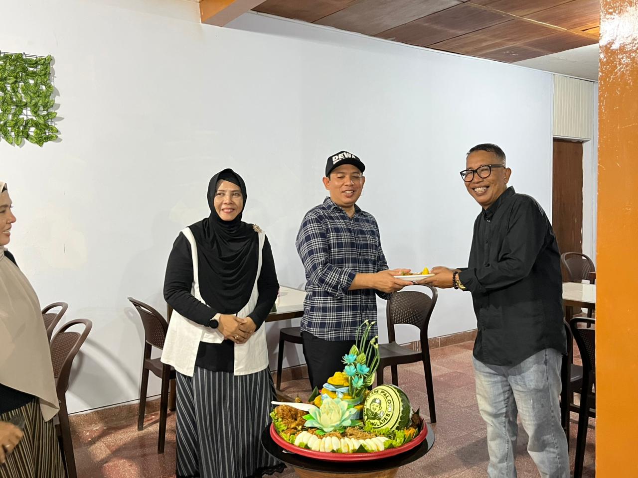 Destinasi Wisata Kuliner Terbaru Diresmikan Wali Kota Bengkulu, Namanya Warkop Mie Banglades 