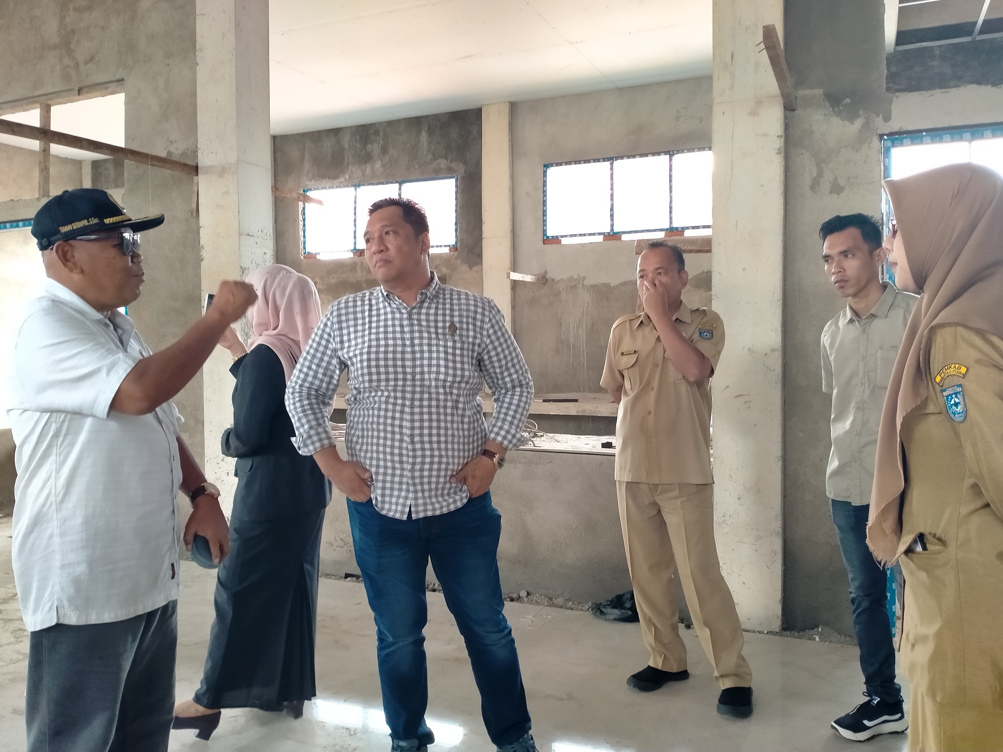 Komisi I DPRD Bengkulu Utara Sidak Proyek Gedung Laboratorium Dinkes, Kadis dan PPTK Menghilang