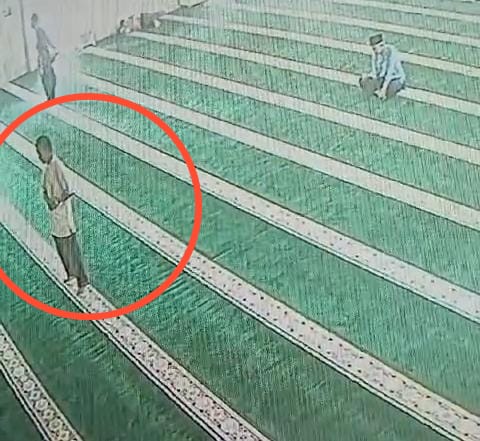 Kades yang Wafat Saat Sholat di Masjid Ternyata Usai Jalani Cuci Darah, Dikenal Rajin Ibadah