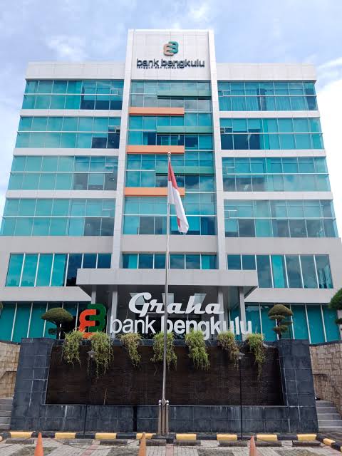 Pajak dan Retribusi Warga Kota Sudah Bayar di Bank Bengkulu, Bulan Depan Gaji ASN