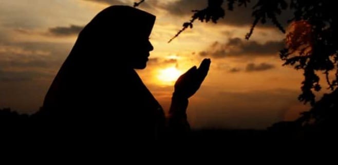 Ciri Muslimah Pembawa Rezeki untuk Suami dan Doa Kelancaran Rezeki Suami