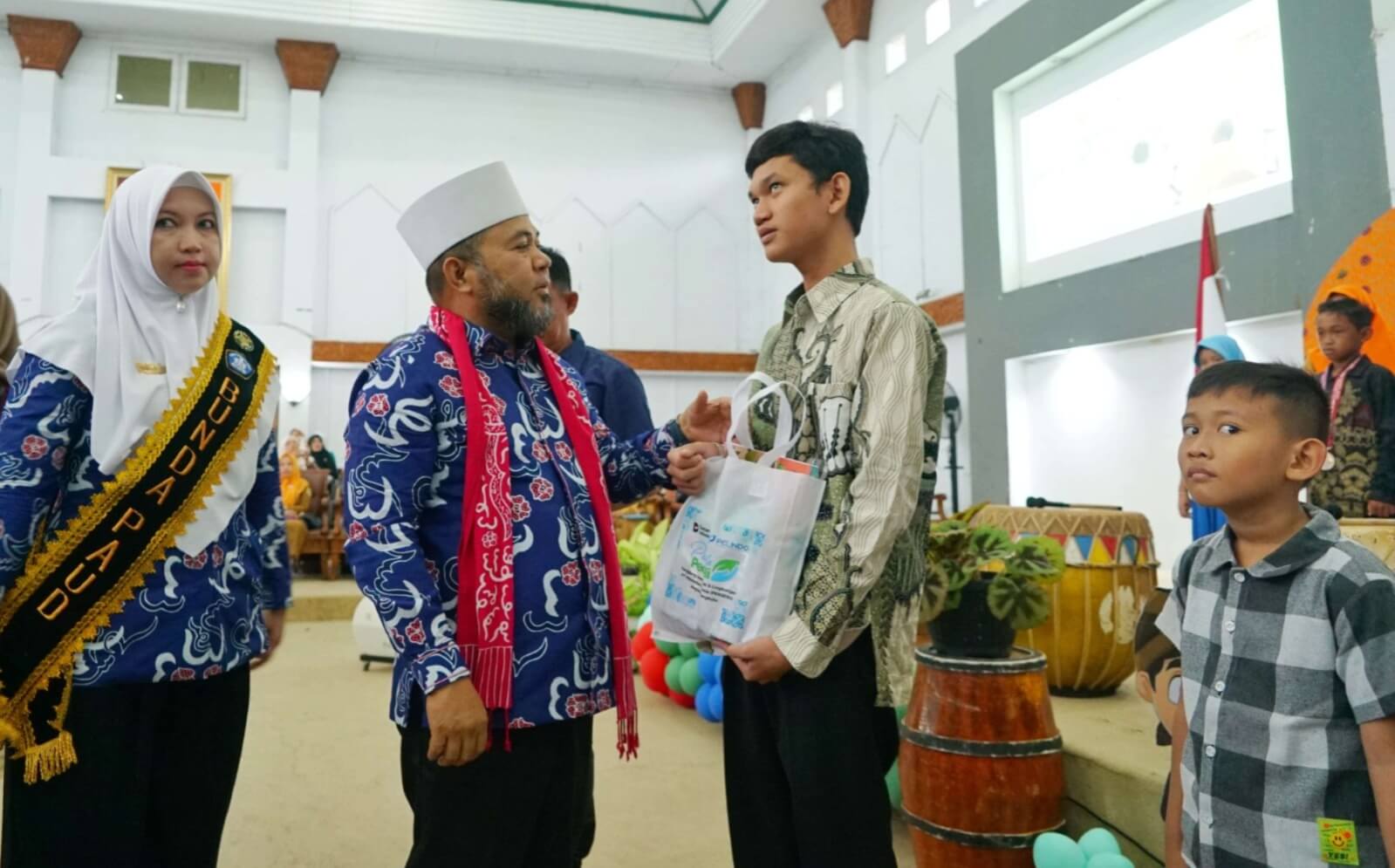 Peringatan Hari Anak Nasional 2025, Gubernur Helmi Hasan: Anak Adalah Titik Awal Indonesia Emas