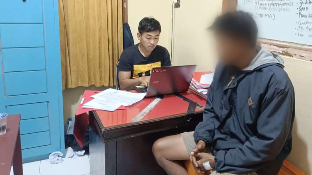 Dijemput Paksa Polisi, Kemudian Mengakui Penyebab Dirinya Nekat Tenggak Racun Usai Aniaya Istri