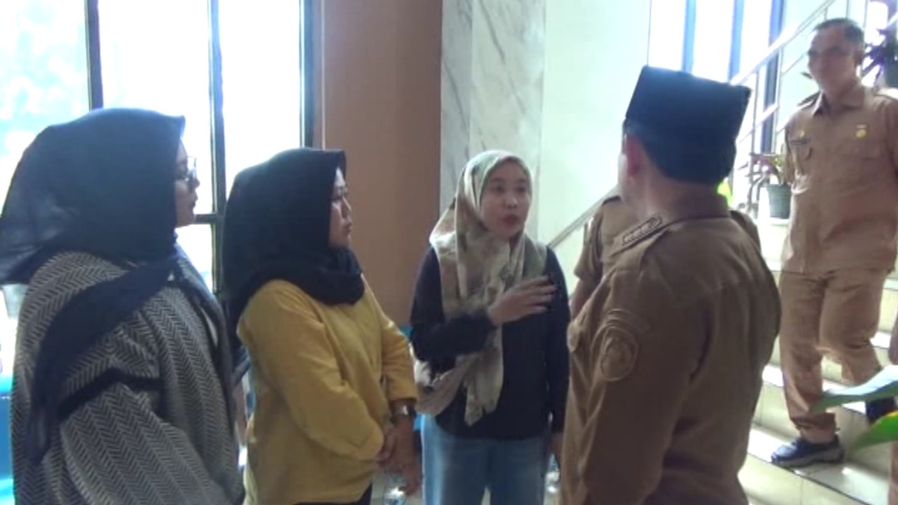 Wali Kota Perintahkan Bayar Hak 22 Orang Mantan Pegawai RSTG