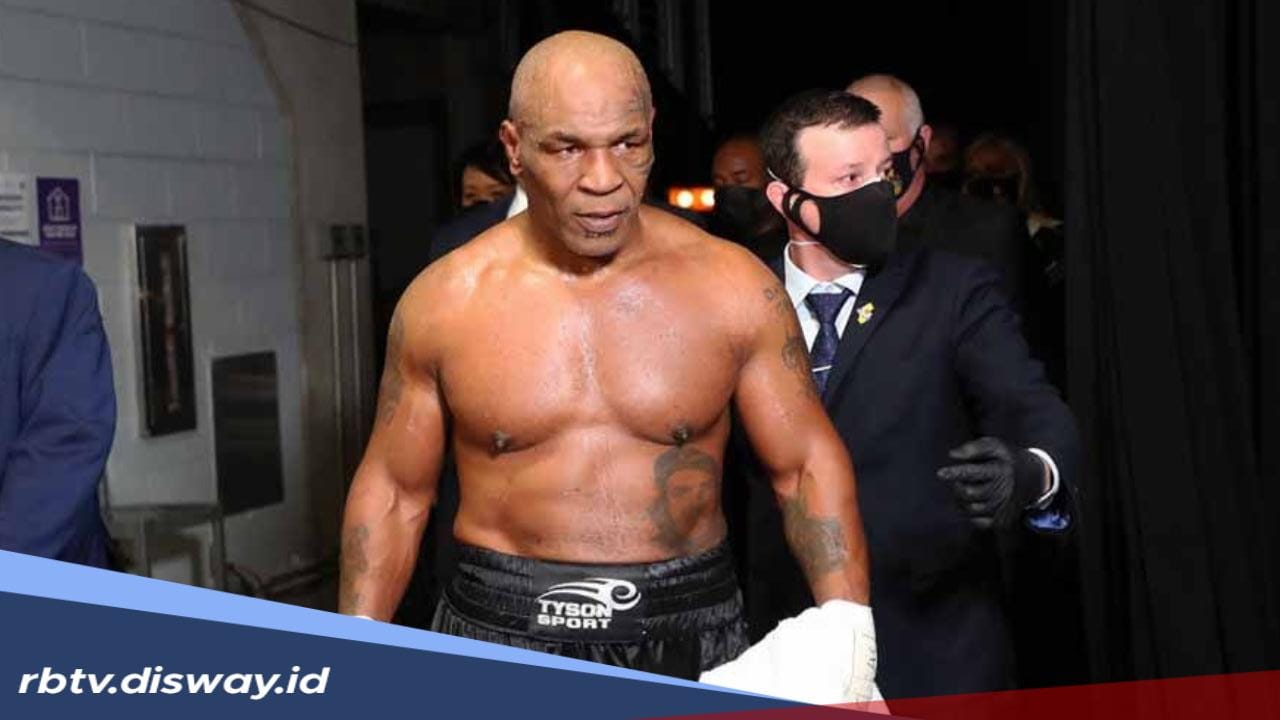 Demi Bayar Hutang, Mike Tyson Naik Ring Melawan Danny Williams, Namun KO Secara Tragis