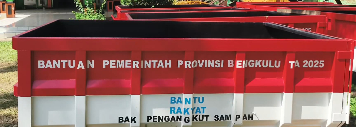 DLH Mukomuko Belum Bisa Gunakan 8 Unit Kontainer Sampah dari Pemprov Bengkulu, Ini Alasannya