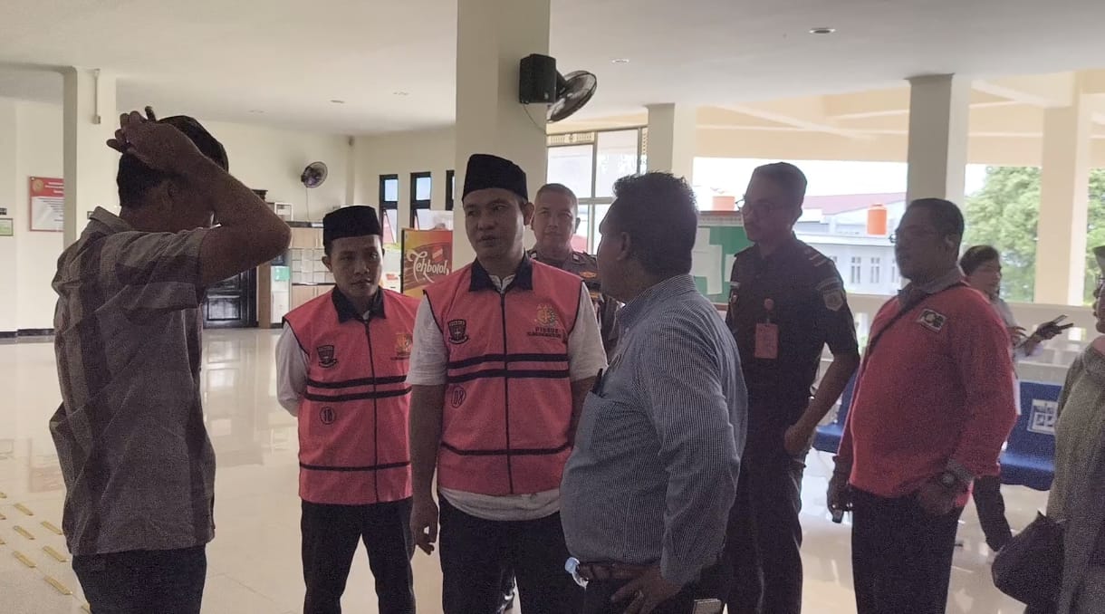 Setengah Miliar Duit Negara Karam Akibat Judi Slot, Eks Kades dan Bendahara Dituntut JPU Hukuman Segini