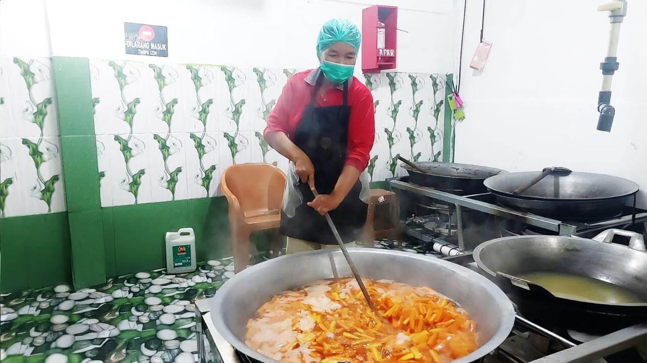 Jadi Pemasok Program MBG, Supplier Ikan Ini Berhasil Kembangkan Usaha  Berkat Pinjaman BRI