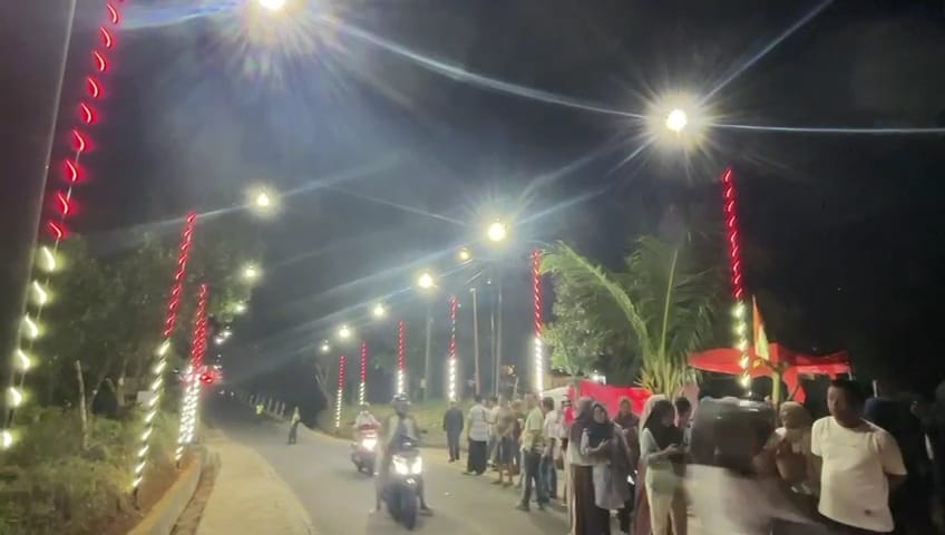 Dulu Penuh Sampah, Kini Jalan di Kelurahan Sukarami Disulap Jadi Tempat Nongkrong  