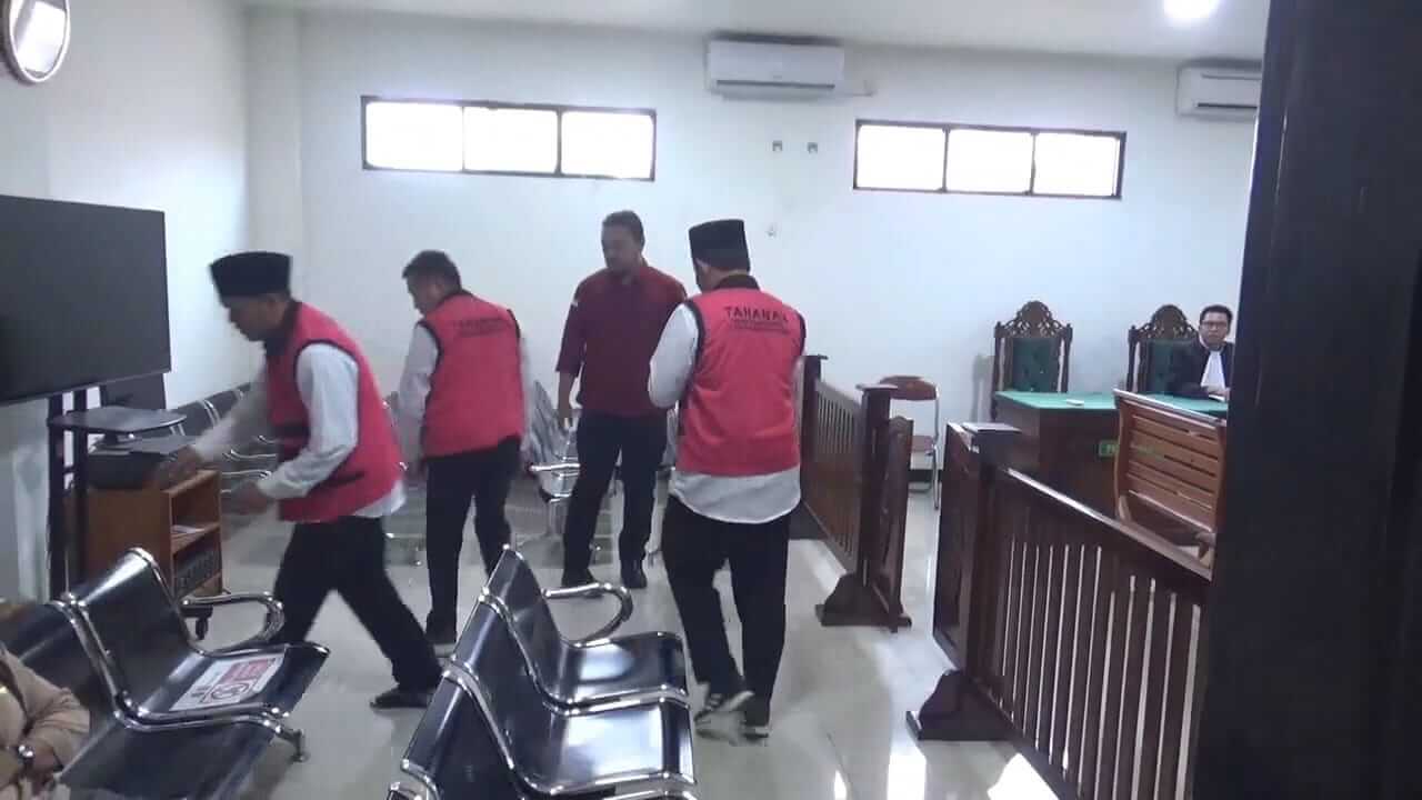 Sidang Putusan Sela 4 Terdakwa Dugaan Korupsi Setwan Kepahiang di PN Bengkulu