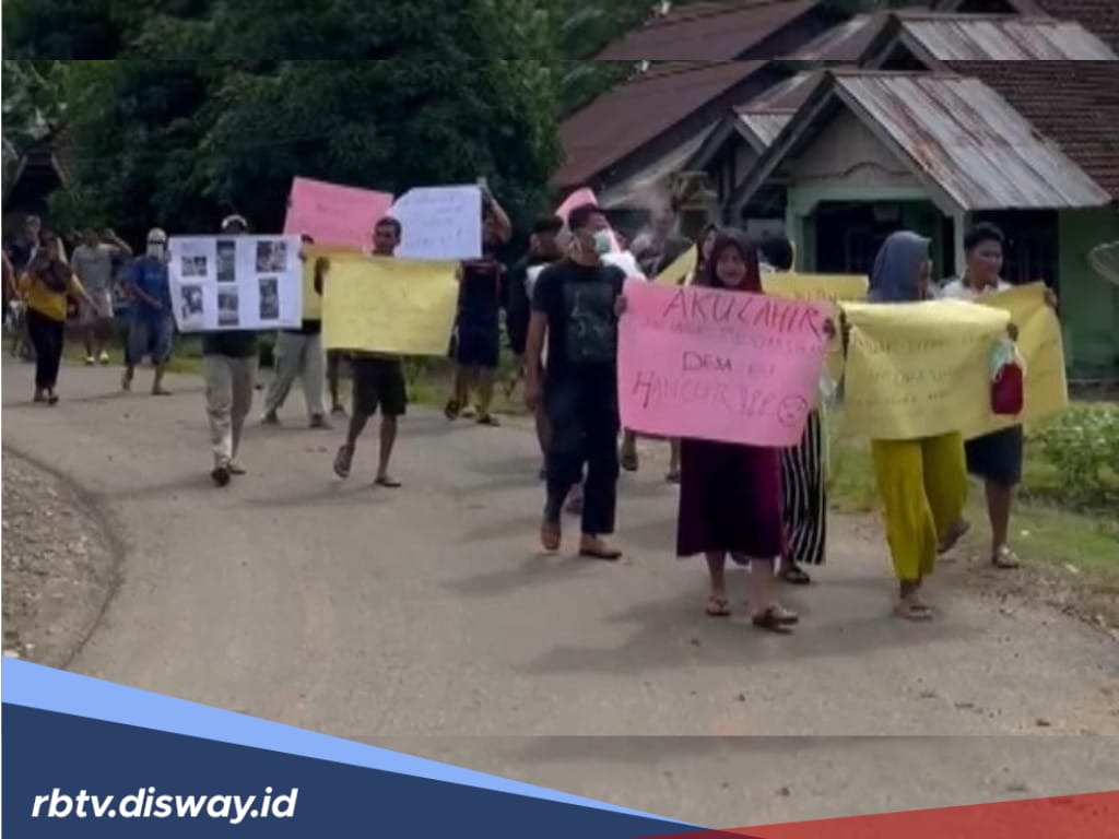 Diduga Selingkuh, 2 Oknum Kades di Mukomuko Disanksi Pemberhentian Sementara