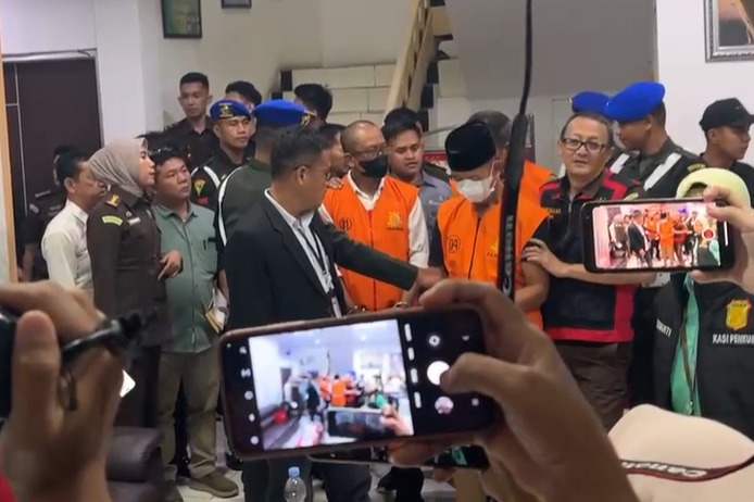 Kejati Bengkulu Tetapkan 5 Orang Tersangka Dugaan Korupsi di Setwan DPRD Provinsi Bengkulu, Ada Mantan Sekwan