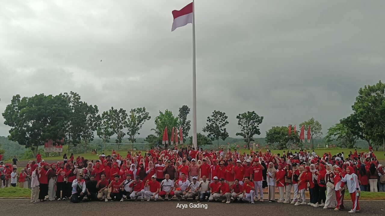 Meriahkan HUT RI ke-80, Wabup Seluma Launching Perlombaan Rakyat 