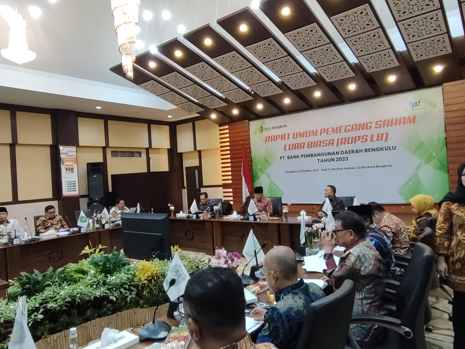 Hasil RUPSLB Tetapkan Beni Dirut Bank Bengkulu dan Iswahyudi Direktur Bisnis