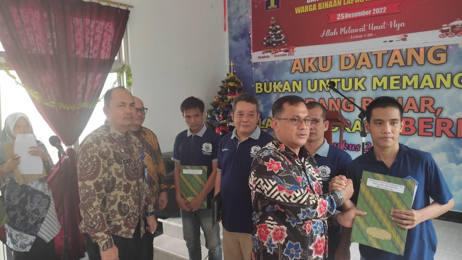 14 Narapidana di Bengkulu Bahagia Dapat  Kado Remisi di Hari Natal