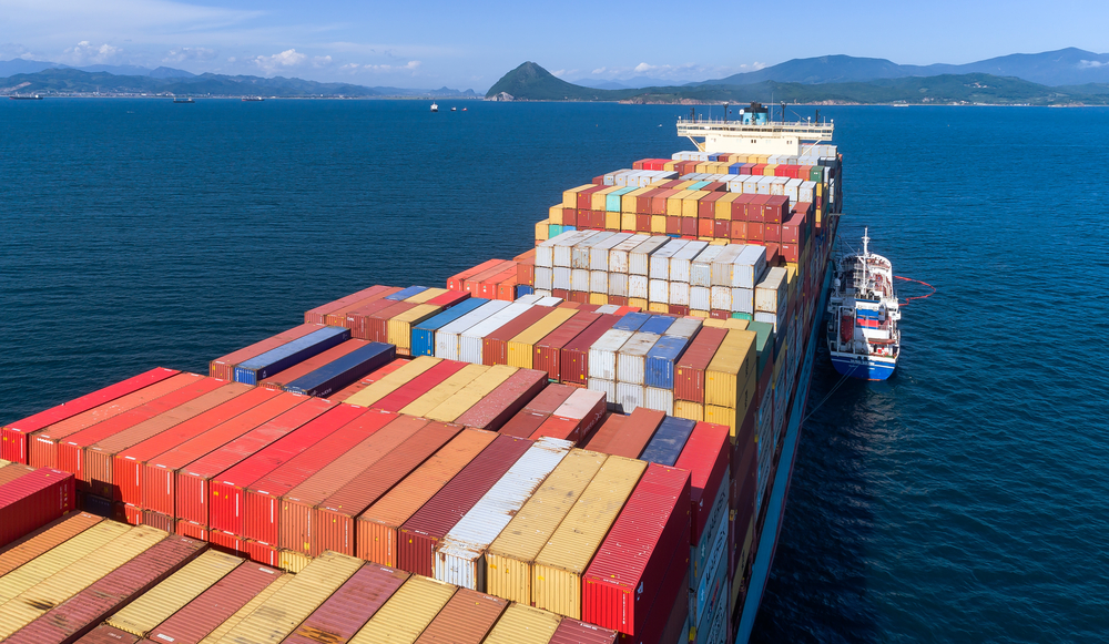 Peran Jasa Cargo Laut dalam Mendukung Program Tol Laut dan Pemerataan Distribusi Barang di Indonesia