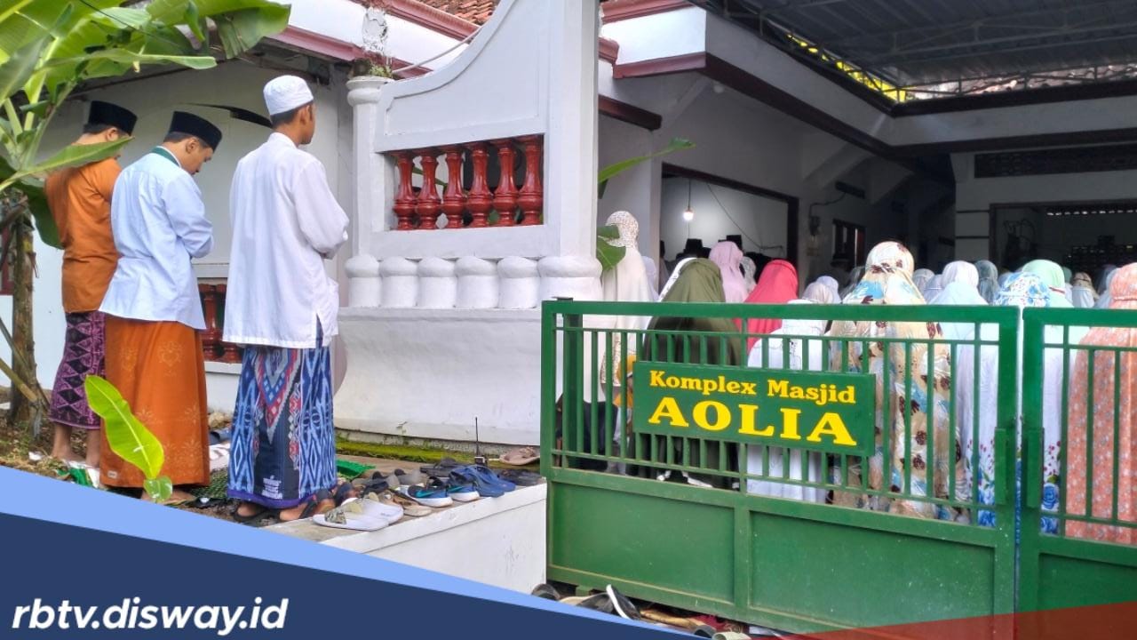 Jamaah Masjid Aolia Gunung Kidul 2024 Lebaran Lima Hari Lebih Cepat, Ajaran Apa yang Dianut?