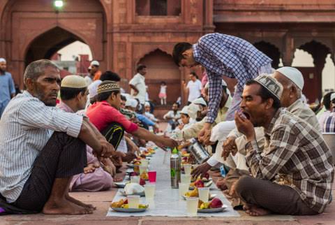 Unik, Tradisi Piknik Iftar Saat Ramadan di India, Intip 5 Tradisi Unik Saat Ramadan di Berbagai Negara